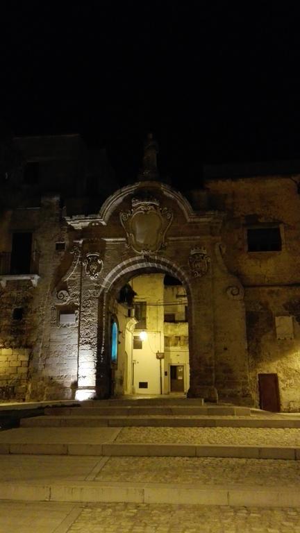 Domusfrumenti Oria  Rum bild